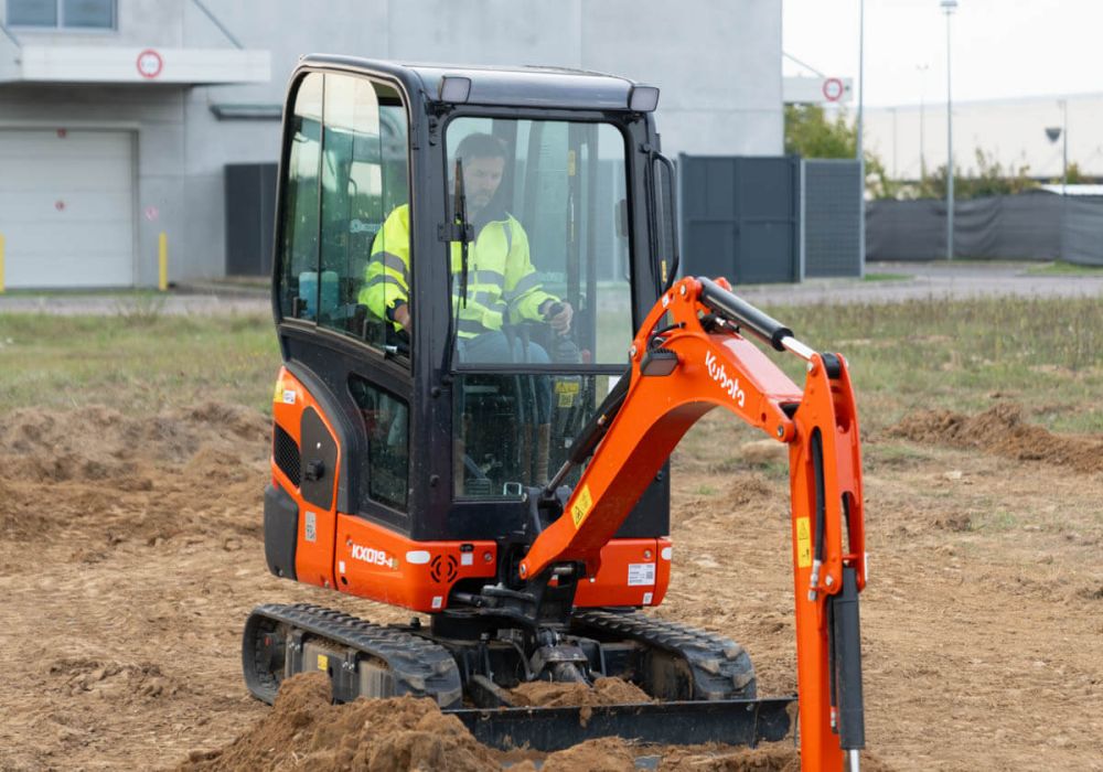 Mini-Bagger bei S&P Mietpark